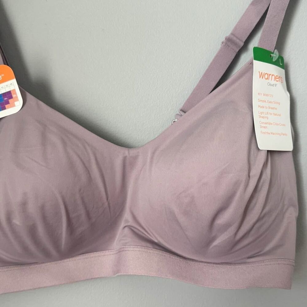Women’s Bra - Warners Size L NWT